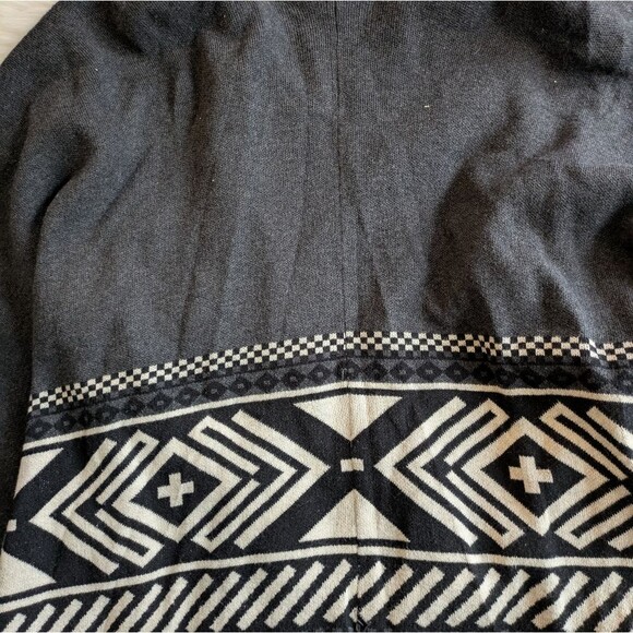 Stetson Cotton Cashmere Wrap Poncho Cape Shawl Top Boho Western Aztec OS - Picture 8 of 8